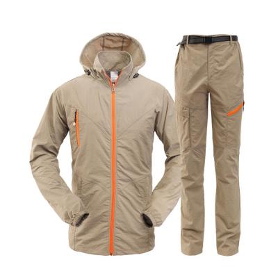 China QUICK DRY Men's Breathable Sports Outdoor Quick Dry Suits Now Hot With A Generation In Stock for sale