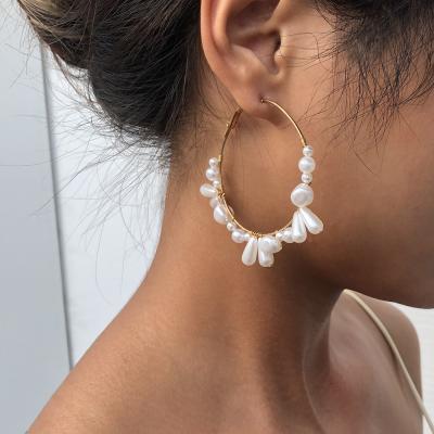 China Cute Trendy Circle Earrings Trendy Pearl Personality Beach Vacation Casual Earrings for sale