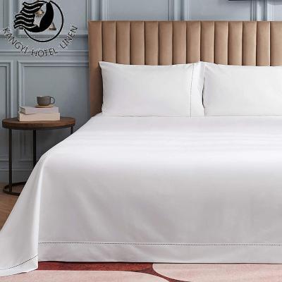 China Nondisposable 100% Cotton Comfort Bedding Sets Luxury Hotel White Hotel Bedding Set Linen Hotel for sale