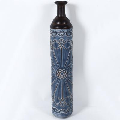 China Home Decoration Wholesale Price Metal Floor Tall Vases Retro For Home Decor for sale