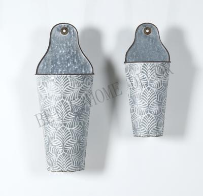 China Morden Personalized Silver Iron Rustic Style Galvanized Metal Drip Vase for sale