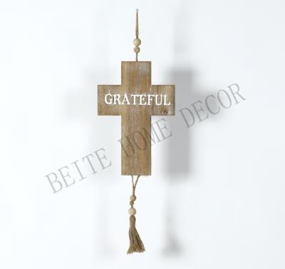 China High Quality Wooden Country Bead Clamp Cross With Tassel From Wall Frame for sale