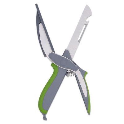 China Universal Kitchen Shear Smart Scissors with Cutting Board Build-in-Use for Quick and Easy Cutting as Food Shears, Vegetable Slicer, Fruit Cutter for sale