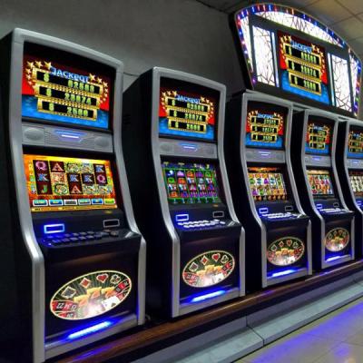 China US Popular Black Gaming Metal Machine Multi Panel Casino Slot Cabinets for sale