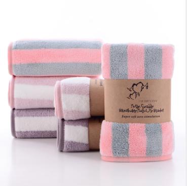 China Compressed Microfiber Bath Towel Hair Towel Made With Coral Fleece Towel Set 300GSM for sale