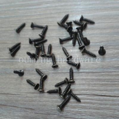 China Iron factory direct sale metal screws small for sale