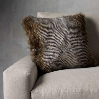 China New Jacquard Stripe Printed Luxury Jacquard Faux Fur Faux Fur Decoration Pillow Cover for sale