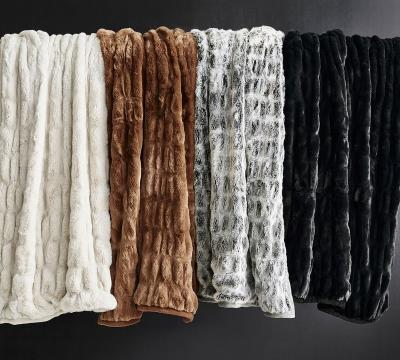 China Faux Fur Woven Modern Ruched Throw Blanket for sale