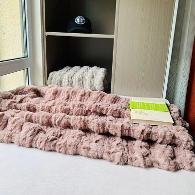 China 2022 New Luxury Softness Channeled Rabbit Faux Fur Faux Fur Throw Blanket for sale