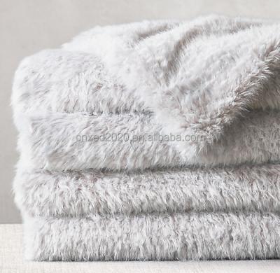 China Softness Sheepskin Faux Fur Yeti Fur For Winter Luxury Faux Fur Throw Blanket for sale