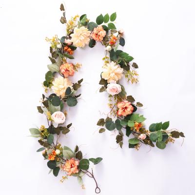 China Amazon Best Selling and Eco-friendly Home Wedding Decorative Preserved Flower Garland Romantic Gift Silk Artificial Flowers for sale