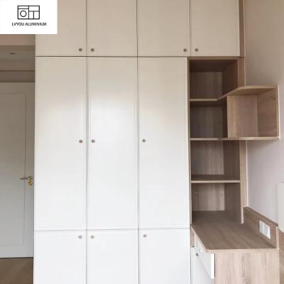 China OEM Professional Simple Custom Bedroom Wardrobe White Wardrobe Sets for sale