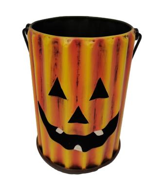 China Orange Decoration Halloween Tin Bucket For Chirstmas Decor Metal Decoration for sale