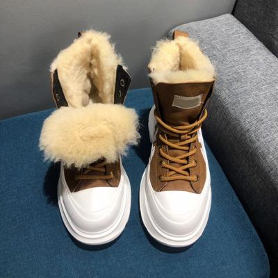 China Fashion Trend 2022 Winter Short Platform New Sheepskin Boots For Women Winter Uggh Snow Boots for sale