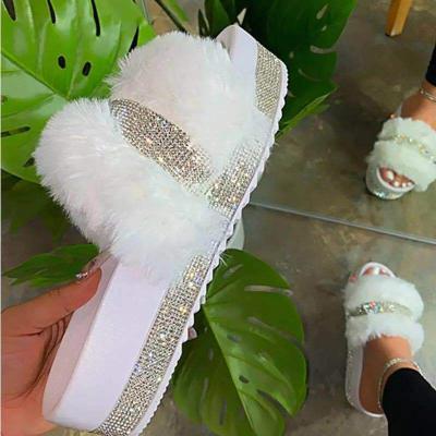 China Female furry slippers and fur purse women's fluffy sandals platform slippers fashion trend fall set rabbit fur flat furry slippers for sale