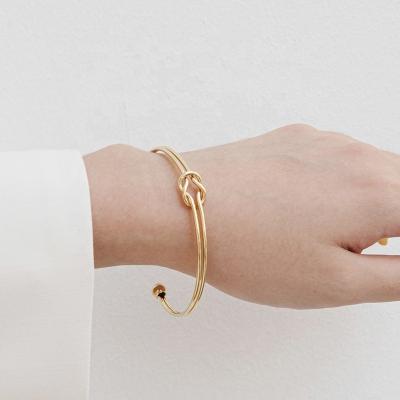 China TRENDY Gold-plated Stainless Steel  Fashion Double-layers Knot Cuff Bangle Bracelets for Women Minimalist Opening Bangles Jewelry Gift for sale