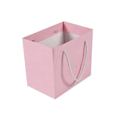 China Handmade Hot Seller Fashion Gift Bag With Cute Pink Logo Custom Gift Bag Christmas Bags For Gift for sale