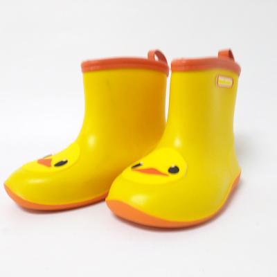 China Waterproof Kids Yellow Duck PVC Rain Boots for sale