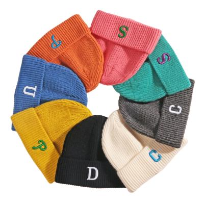 China Fashion Winter Designer COMMON Custom Beanies Hats High Quality Satin Striped Knit Beanie Cap With Letter Logo For Unisex Baby And Kids for sale