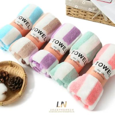 China Cheap Soft Bath Baby Washcloth Baby Towel Absorbent Washcloth Safe For Plush Kids for sale