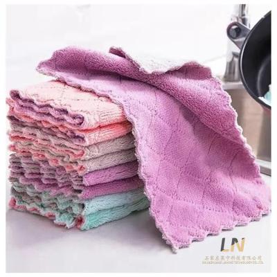 China Velvet Car Cleaning Towel Drying Towel Microfiber Towels Viable Coral Absorbent Wash Station for sale