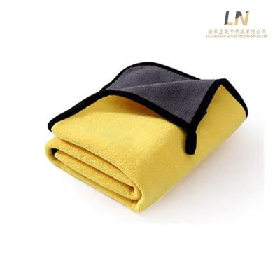 China Stocked Design Custom Printed Dog Bath Absorb Water Towel Soft And Comfortable Microfiber Pet Towel for sale