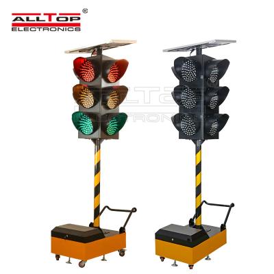 China Traffic safety led warning lights newest semaphore controller traffic lights smart temporary road semafor solar led traffic light equipment for sale