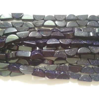 China Jewelry Making Natural Crystals Healing Stones Blue Sandstone Moons Shape for sale