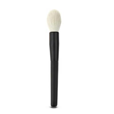 China Natural Makeup Brush Smudge Brush Single Hair Highlight Sweep Highlighter Bar Custom Tapered Pointed Brush for sale