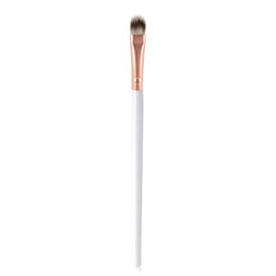 China Nylon Hairy Wooden Handle Eyeshadow Brush High Quality Single Flat Brush White Eye Shadow Brush for sale