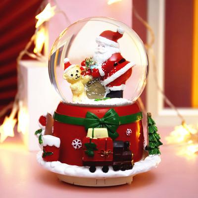 China Europe Snowball Makerclip Diy Picture Inflatable Snow Globe Bounce House for sale