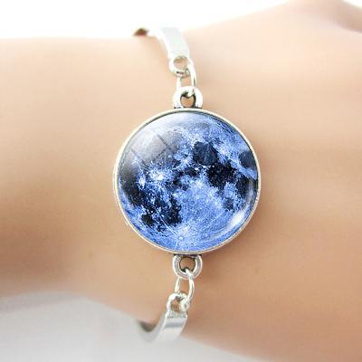 China Hot Charm Universe Silver Full Moon Promotion Sales Cabochon Bangle Bracelet Glass Women Shape Universe Jewelry Gift for sale