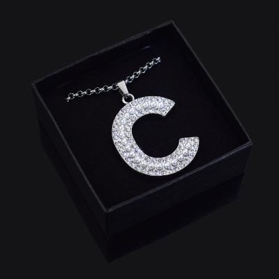 China Noble Luxury Letter Initials Necklace A-Z Imitation Pearl Rhinestone Dangling Clavicle Chain Couple Jewelry For Women for sale