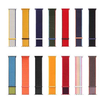 China Fabric Strap For Series 7/6/5/4/3/2/1, 41mm 40mm 42mm 44mm 45mm Fashion Sport Watch Band iWatch Nylon Braided Strap For Apple Watch for sale