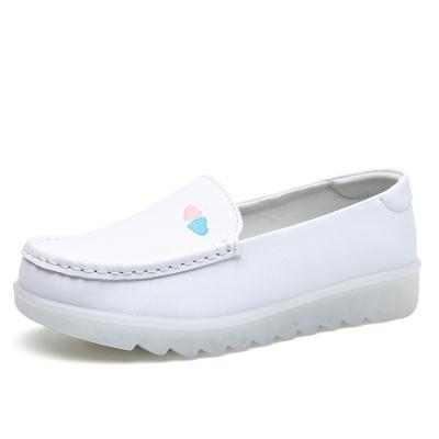 China Cute Heart Pattern PVC Anti-slippery Unique Lovely More Comfortable Anti-slip Nurse Shoes for sale