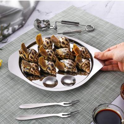 China Viable Kitchen Steel Plate Snail Tableware Snail Stainless Snail Tool Kit with Fork Tongs for sale