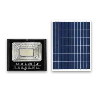 China Residential Portable Outdoor Solar Flood Lights Waterproof Solar Powered Led Flood Light For Garden Basketball Court for sale