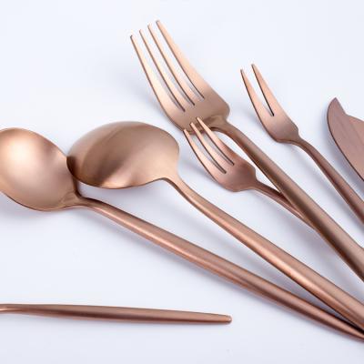 China Sustainable Copper Stainless Steel Cutlery Set Rose Gold Flatware Spoon And Fork Knife Factory for sale