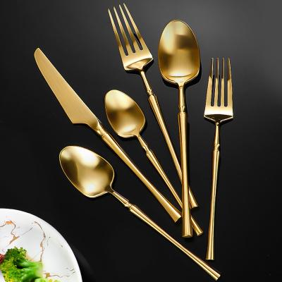 China Viable Wholesale Restaurant Gold Flatware Luxury Cutlery Sets Matte Stainless Steel Tableware Wedding for sale