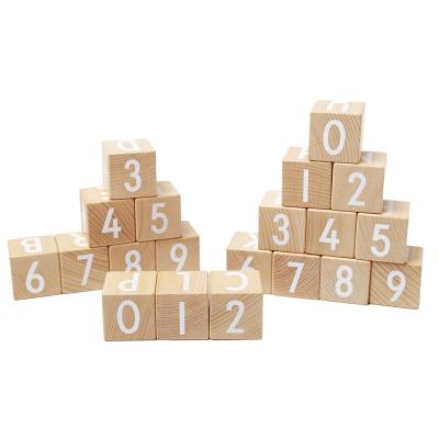 China Preschool Eductional Toys Wholesale Early Alphabet Blocks Beech Wood 26 Cube Wooden Puzzle Letter Education Bold Character for sale