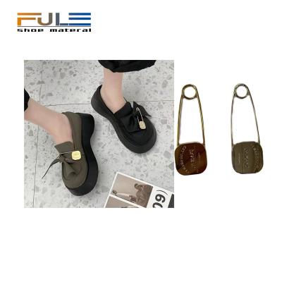 China Shoes Hardware Custom Engraving Logo Gold Buckle Swimwear Buckle Zinc Alloy Strap Adjust Wholesale FULI-M006 for sale