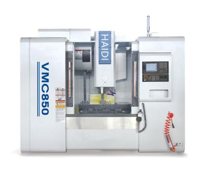 China High Accuracy CNC Vmc Vertical Garment Shops Metal Machining Center VMC850 for sale