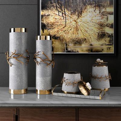 China Leather Candlestick Stocked Tray American Creative Home Cabinet Living Room Decoration Cabinet Wine Jar Storage Set TV Daccessories for sale