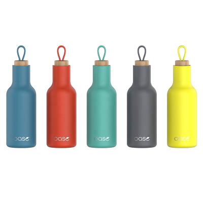 China Sustainable Hot Sales Portable Travel Insulated Vacuum Stainless Steel GYM Tumbler Water Bottle With Handle for sale