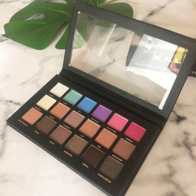 China Waterproof 18 Colors Rose Gold New Design Hot Sale Makeup Palettes Eyeshadow for sale