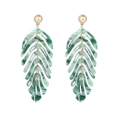 China 2019 new fashion custom statement earrings environmental friendly acrylic leaf earrings for sale