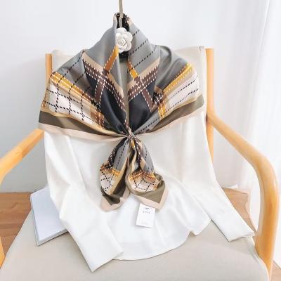 China Wholesale square factory price 90*90cm square silk scarf printing neckerchief twill silk neck scarves for ladies for sale