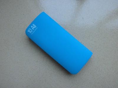 China 8800mAh Wallet Dual USB High Capacity Power Bank With LED Light for sale