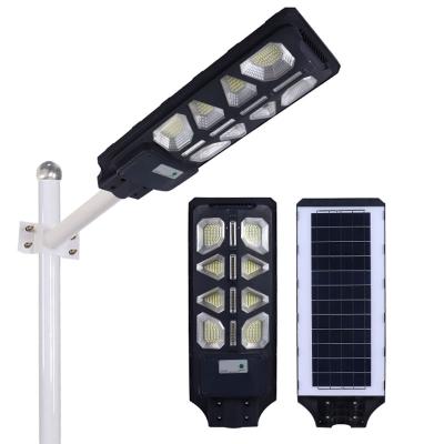 China ROUTE 100w 200w energy saving waterproof Ip65 radar detectors led light all in one outdoor solar street light for sale