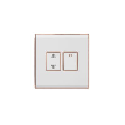 China 2018 American Safety New Standard 1 Panel PC Panel Socket Customized Color Package 12 Years Lamp Switch Warranty for sale